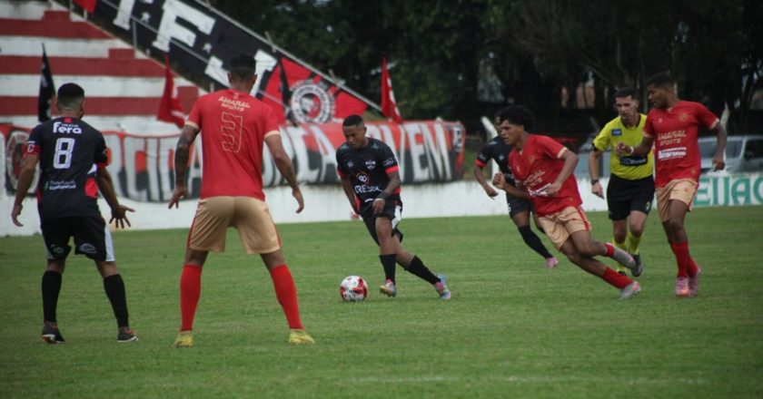 Batel Guarapuava conquista vitória em campo próprio na Segunda Divisão do Sanepar