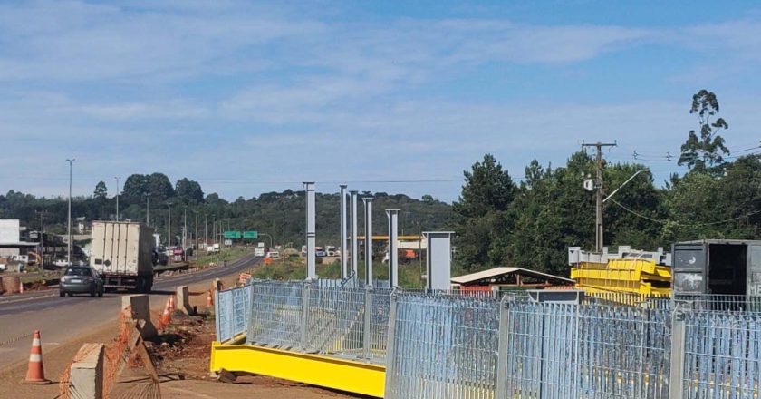 Obra de nova passarela interditará PRC-466 por 30 minutos na próxima semana.