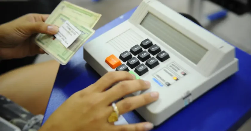 Última chamada: regularização do título eleitoral se encerra em 6 de maio