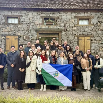 Equipe da Secretaria de Turismo e Eventos realiza visita técnica em Bento Gonçalves