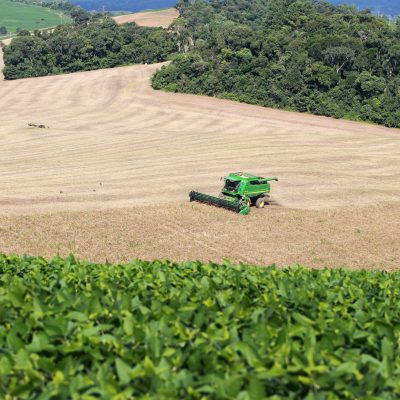 Agronegócio paranaense registra crescimento extraordinário: Valor Bruto de Produção dobra em apenas seis anos