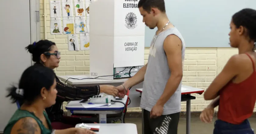 Envelhecimento populacional leva a uma queda de 22% no eleitorado jovem em uma década e meia