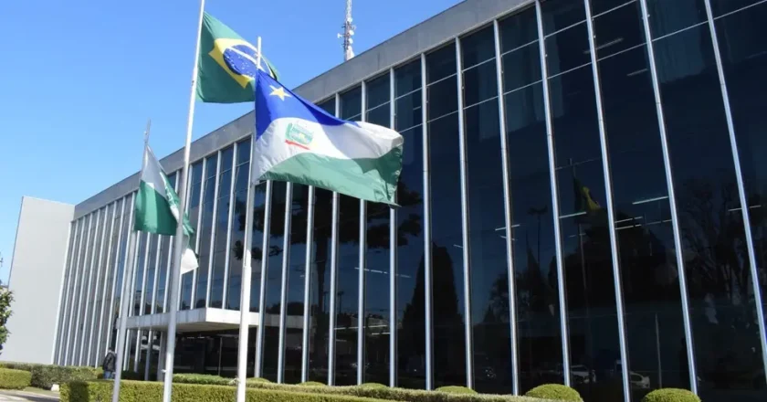 Guarapuava acelera pagamento do 13º salário e injeta R$ 14 milhões na economia da cidade