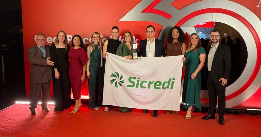 Sicredi conquista o título de Melhor Empresa para Trabalhar no Brasil pelo terceiro ano seguido