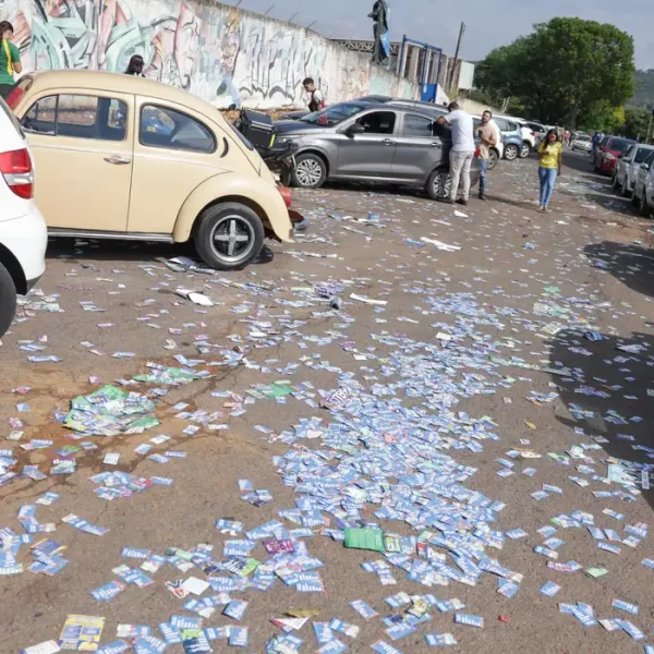 Início da corrida eleitoral para o segundo turno acontece nesta segunda-feira (5)
