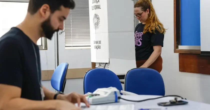 Eleitores ausentes no primeiro turno têm chance de participar no segundo